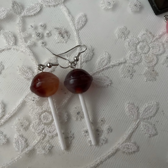 🎄Coca Cola 🥤 Sucker Drop Earrings - Picture 3 of 4